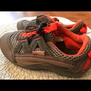 Water shoes toddler size 9